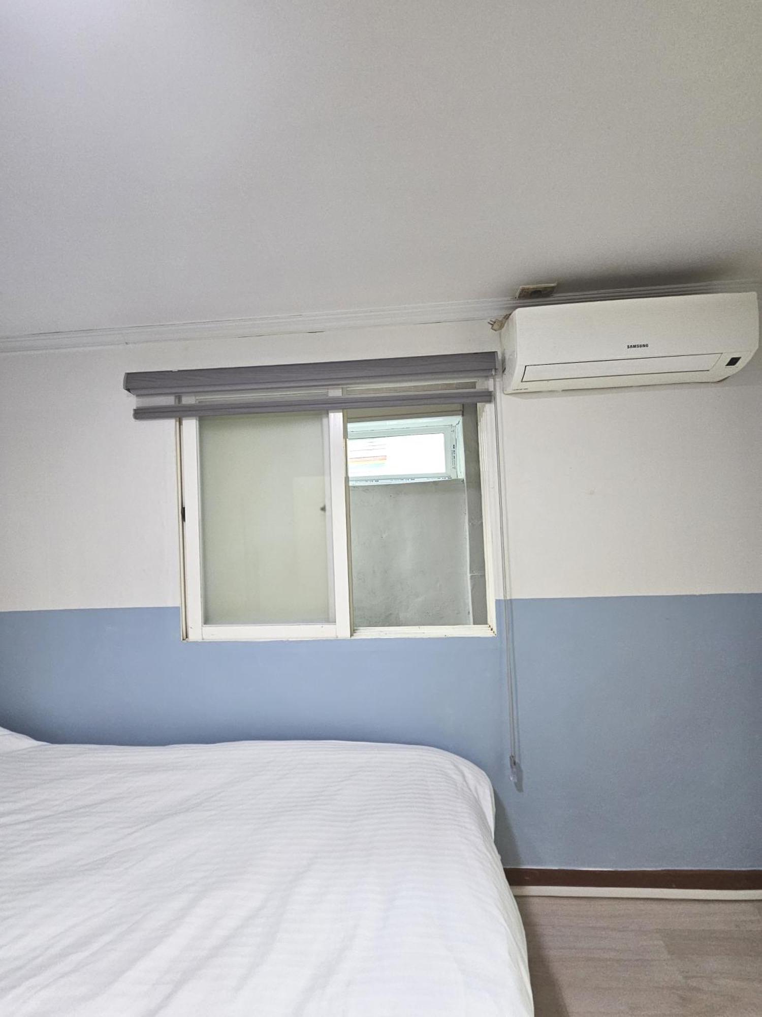 Rumah tetamu Nest *